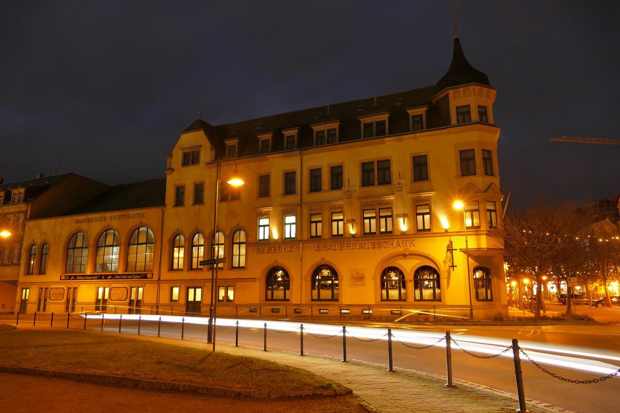 Hotel Kaiserhof Radeberg Exterior photo